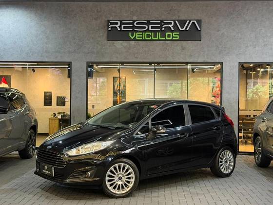 FORD FIESTA 1.6 TITANIUM HATCH 16V FLEX 4P POWERSHIFT